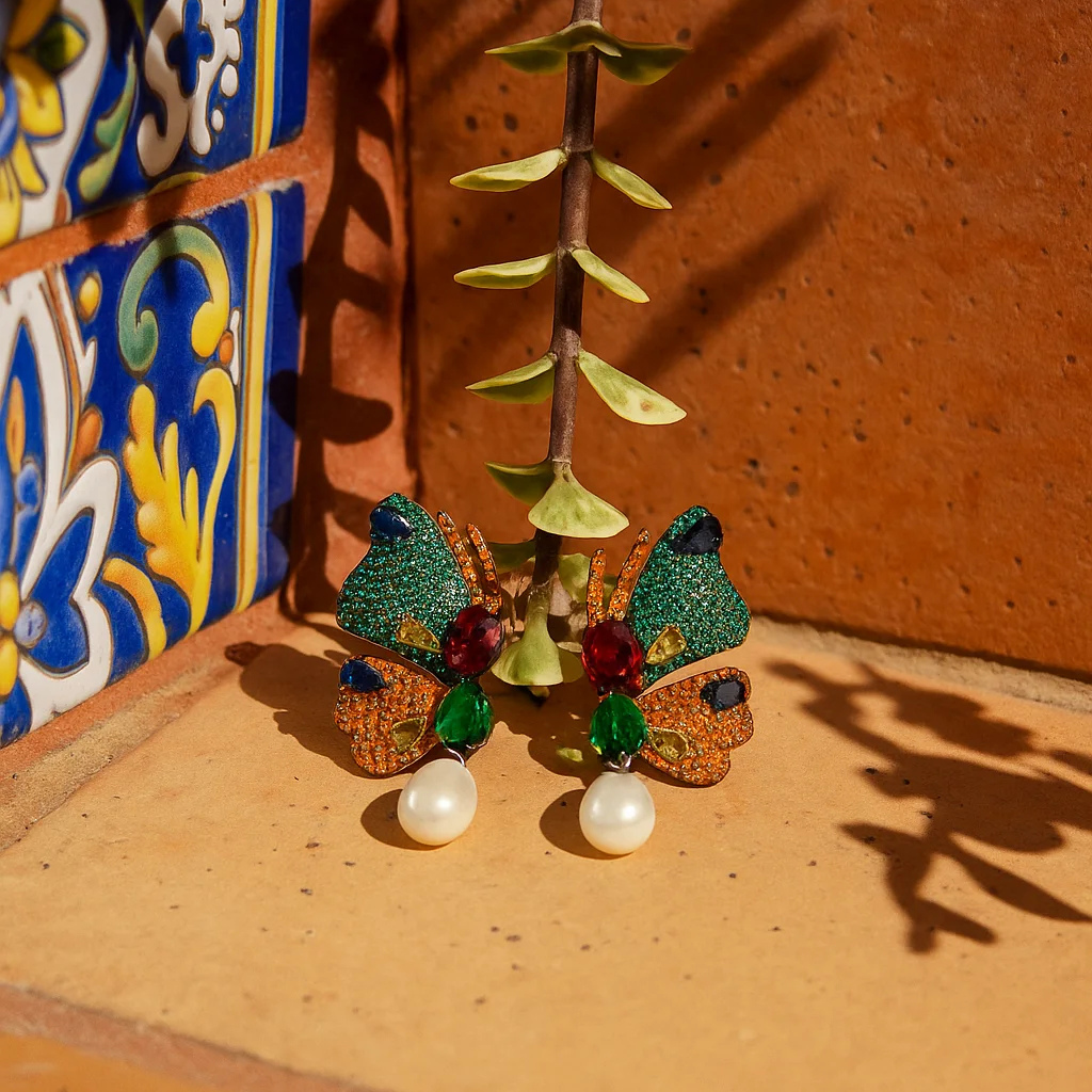 Elvira la mariposa - gold plated