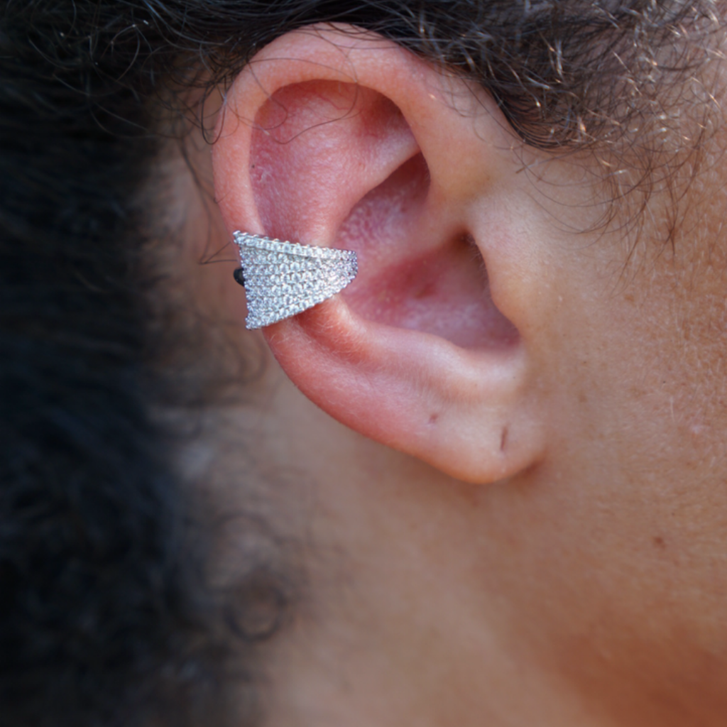 Triana – triangle crystal ear cuff, gold and silver – detail 7 – Wear Celestials