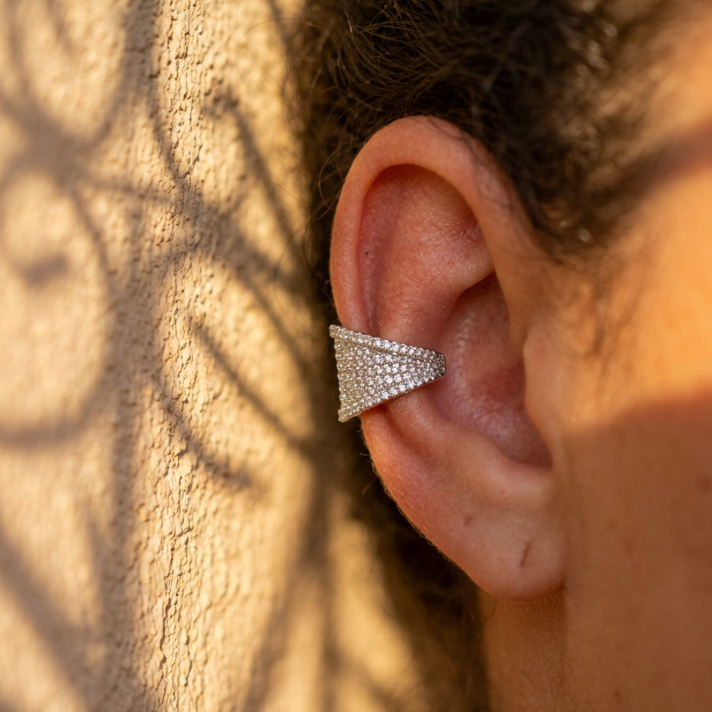 Triana – triangle crystal ear cuff, gold and silver – detail 8 – Wear Celestials