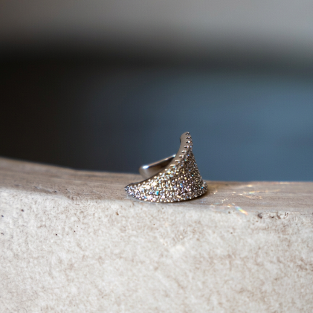 Triana – triangle crystal ear cuff, gold and silver – detail 9 – Wear Celestials