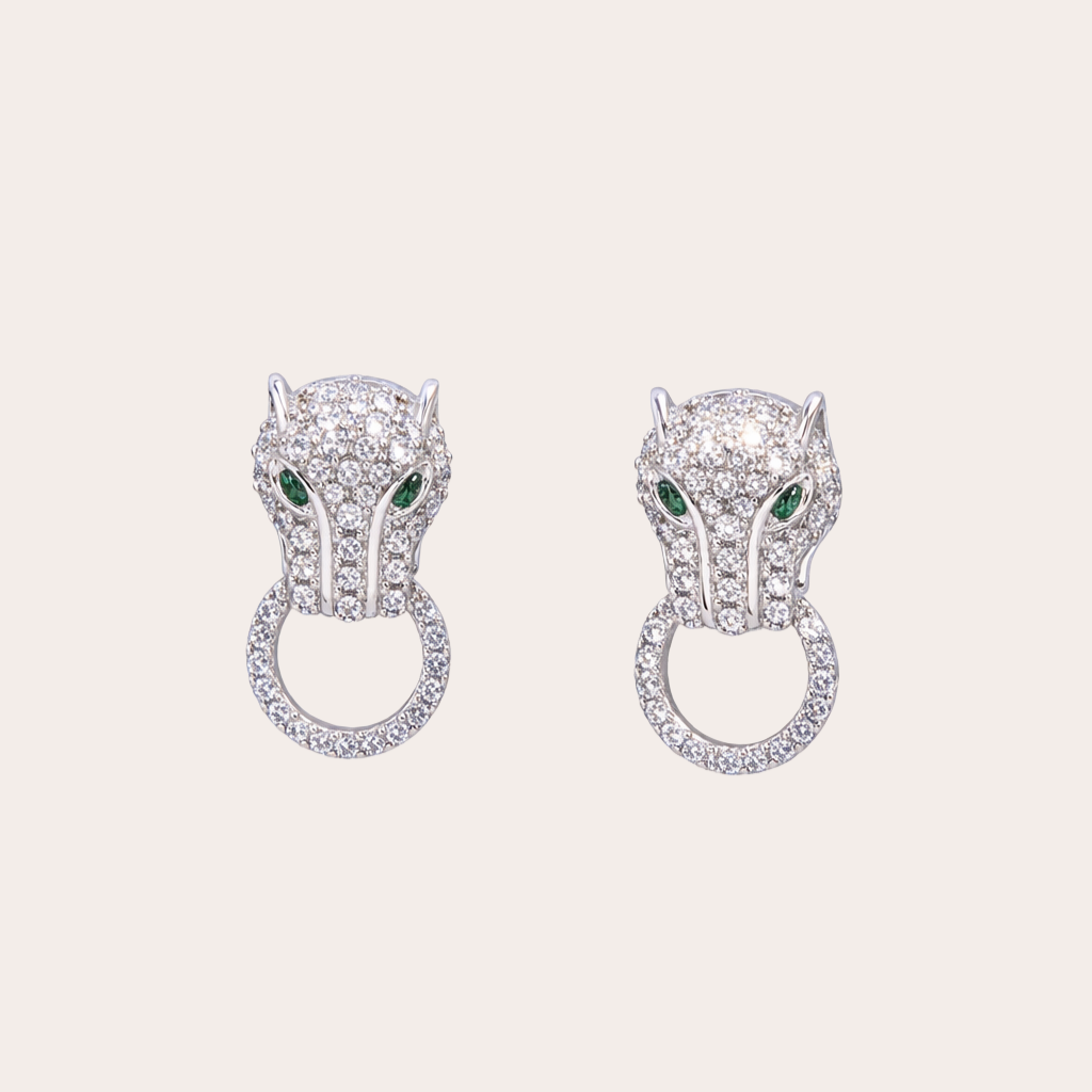 Zilveren panteroorbellen