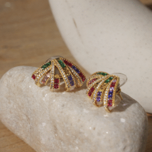 Gouden statement oorknoppen