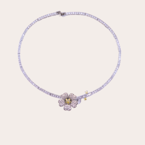 Zilveren ketting met bloem