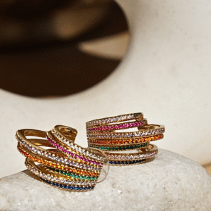 Meerkleurige oorknoppen steentjes