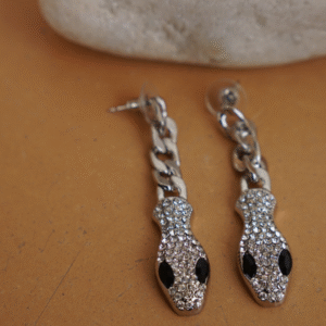 Zilveren slangenoorbellen