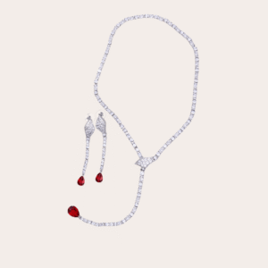 Zilveren sieraden set met rode steen