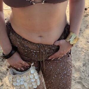 Joan met Wear Celestials armband selene