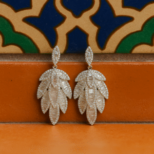 Zilveren lange oorbellen, blaadjes